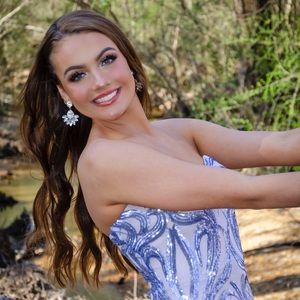 Meet your Posher, Tinsley